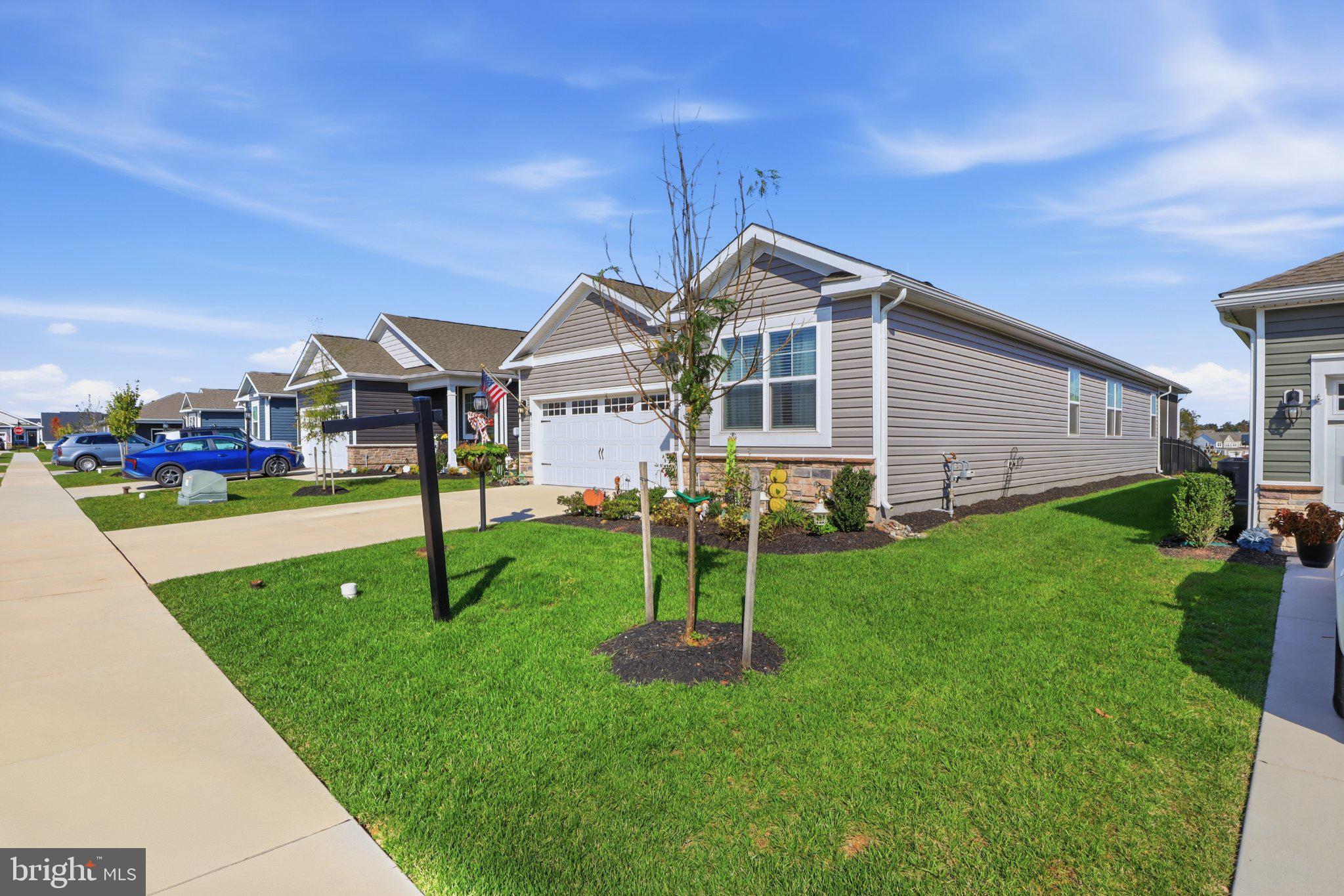 32 QUIET CREEK DRIVE