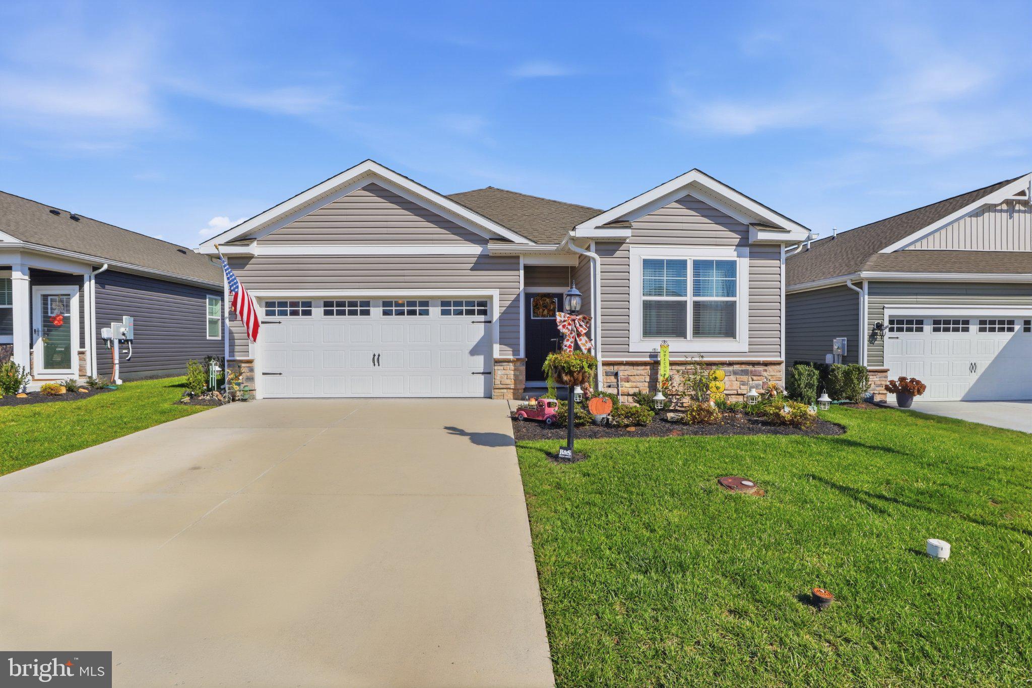 32 QUIET CREEK DRIVE