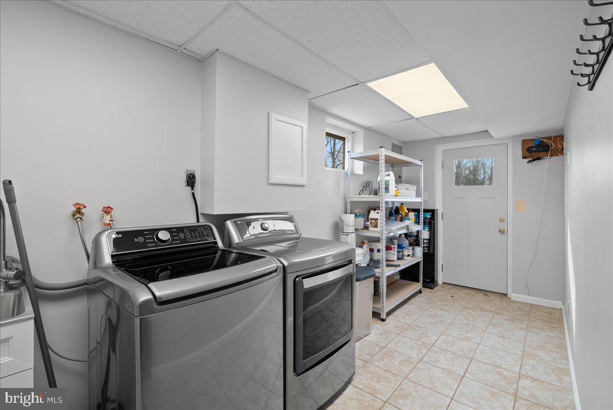 KEENE MILL MANOR - Residential Lease