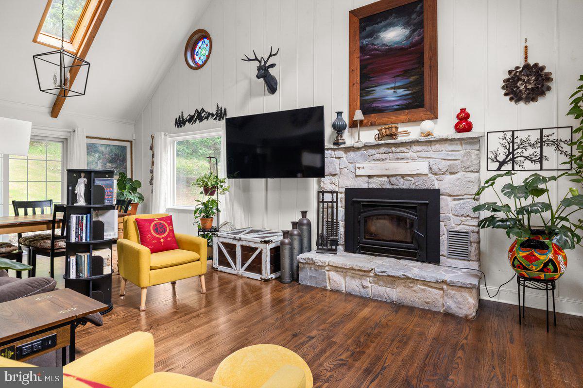 BERKELEY SPRINGS - Residential