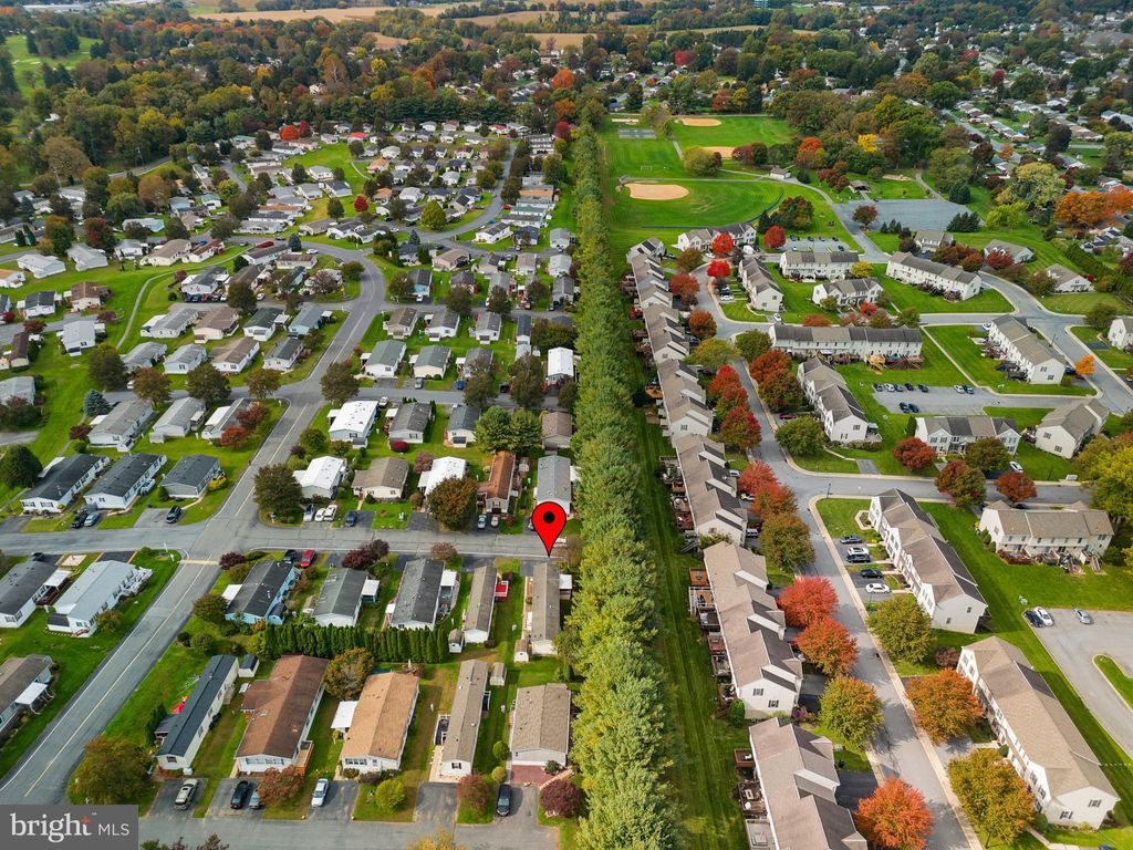 Photo of 208 Saddleford Court N, Lancaster, PA 17603 (MLS # PALA2042652)