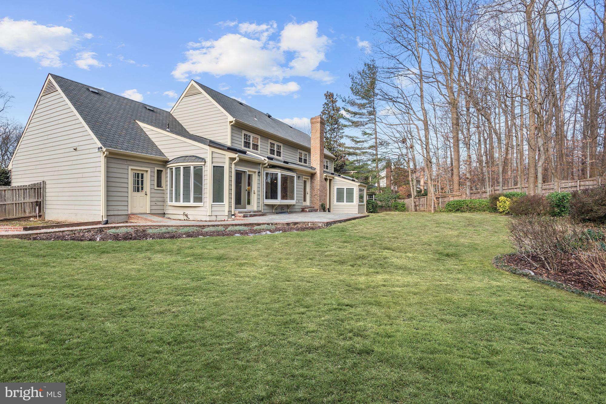 LANGLEY OAKS - Residential