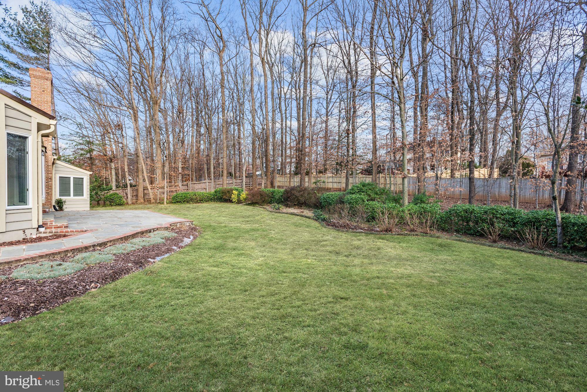 LANGLEY OAKS - Residential