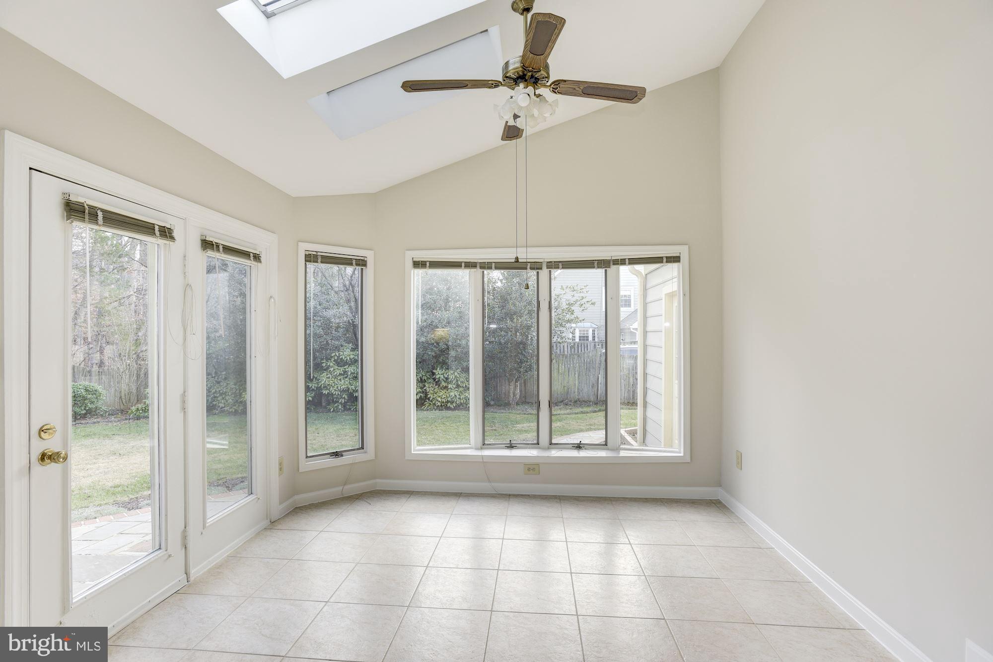 LANGLEY OAKS - Residential