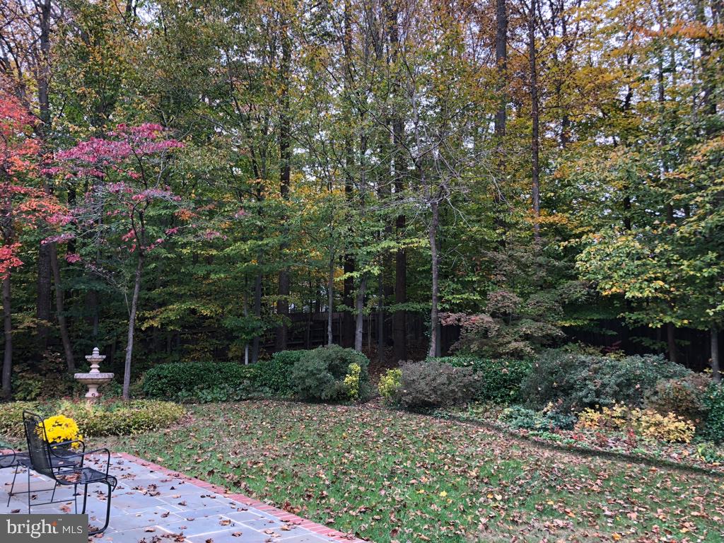 LANGLEY OAKS - Residential