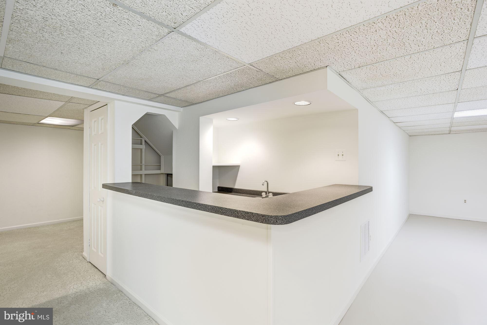 LANGLEY OAKS - Residential