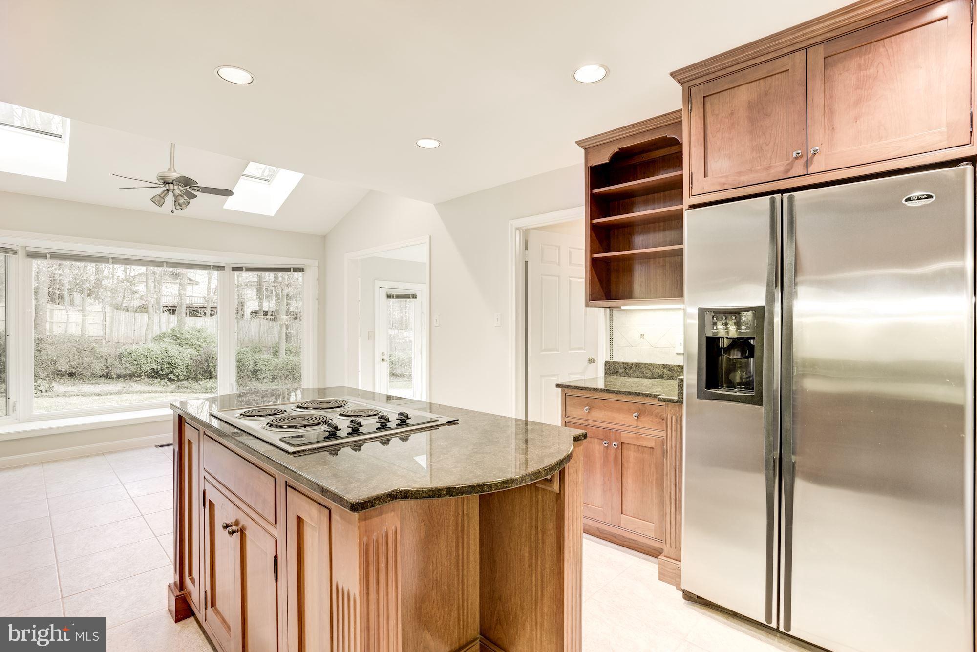 LANGLEY OAKS - Residential