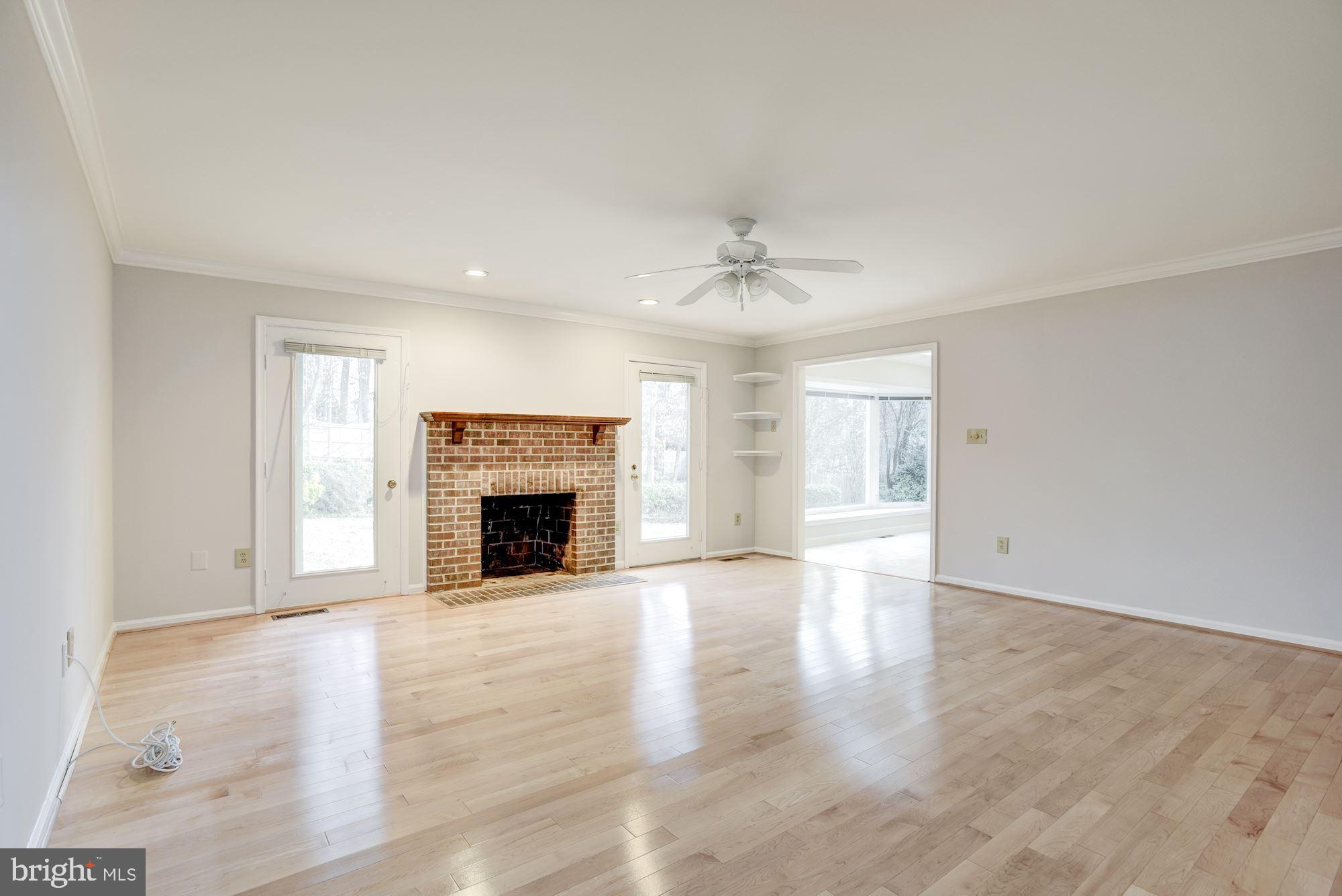 LANGLEY OAKS - Residential