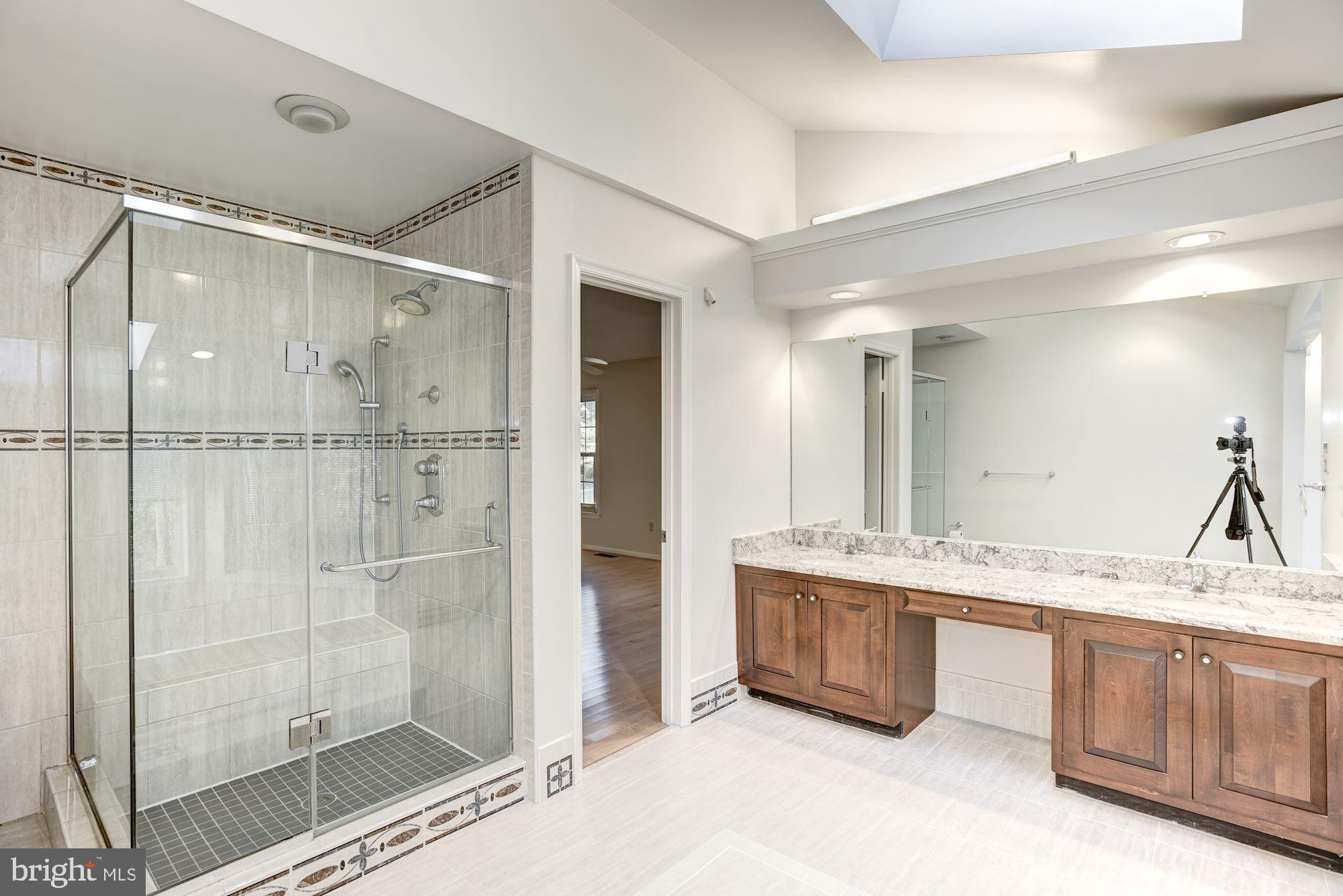 LANGLEY OAKS - Residential