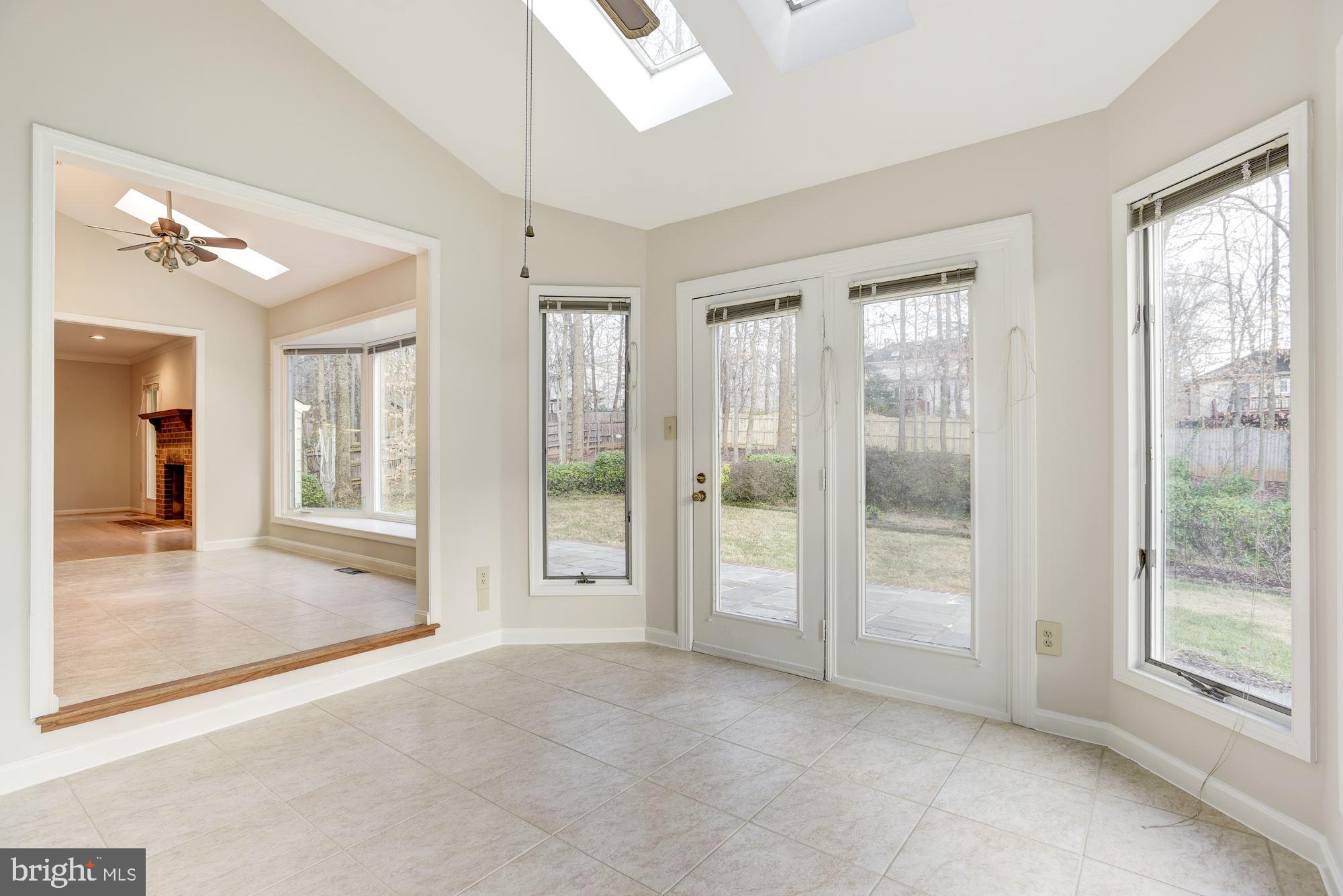 LANGLEY OAKS - Residential