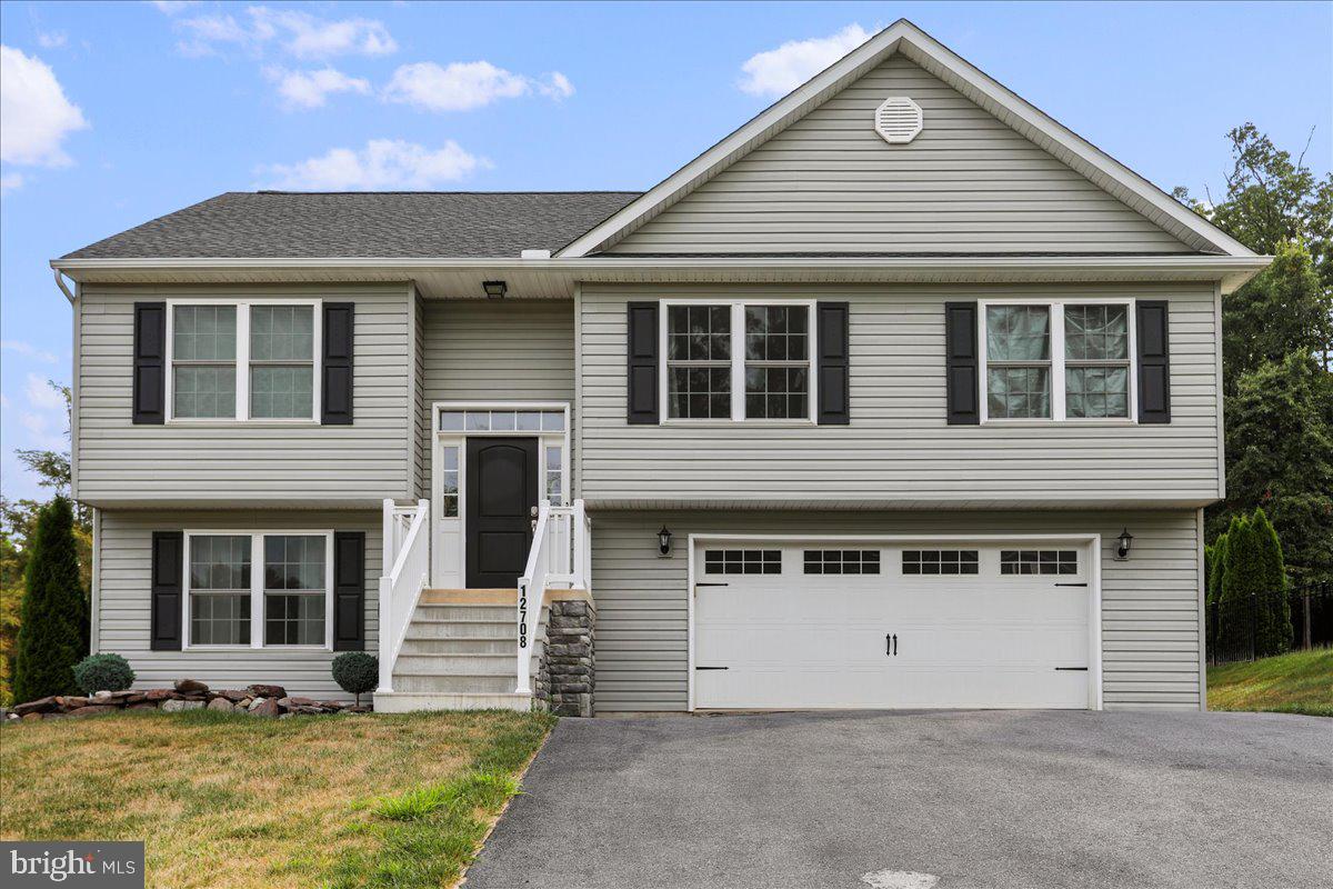 SHADOW RIDGE - Residential