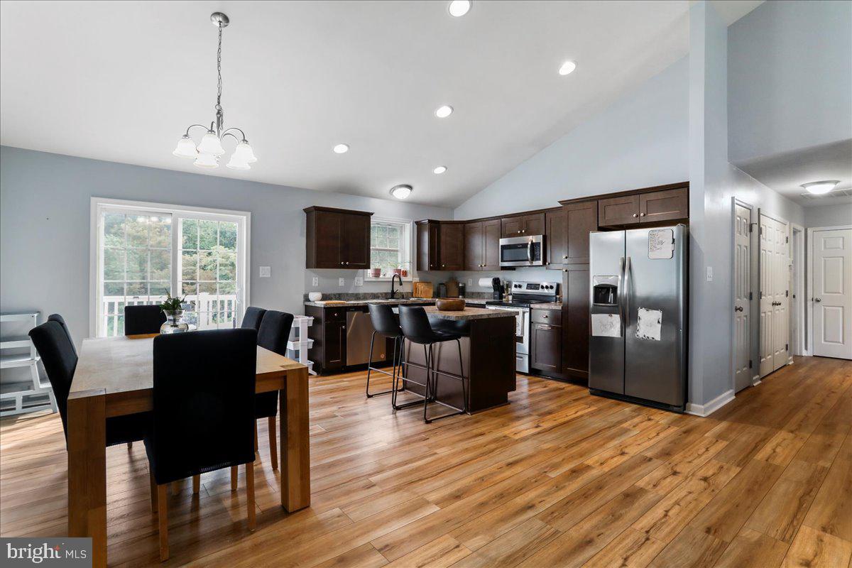 SHADOW RIDGE - Residential