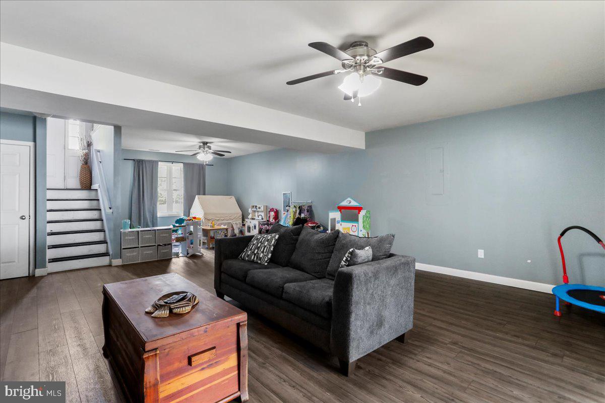 SHADOW RIDGE - Residential