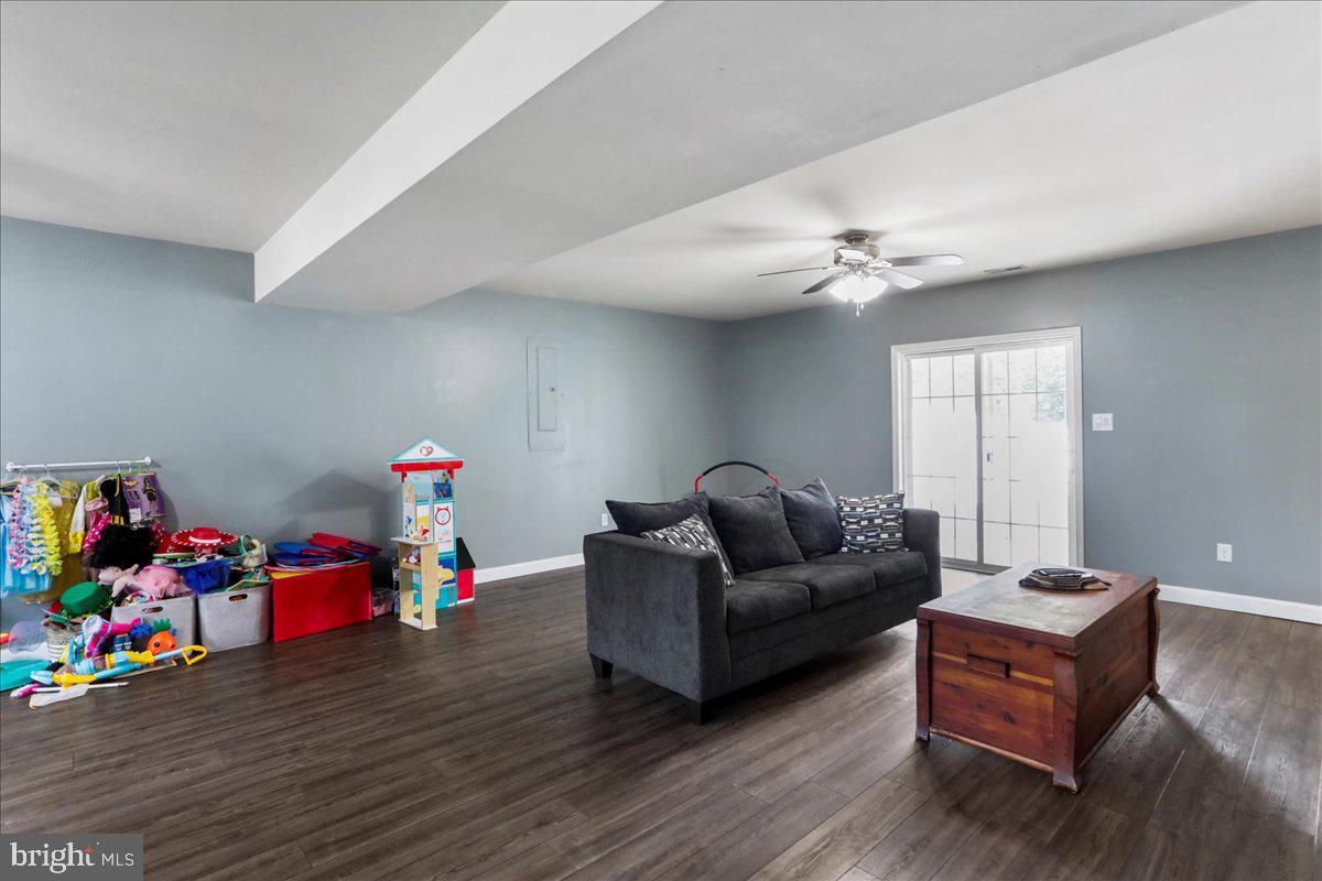 SHADOW RIDGE - Residential