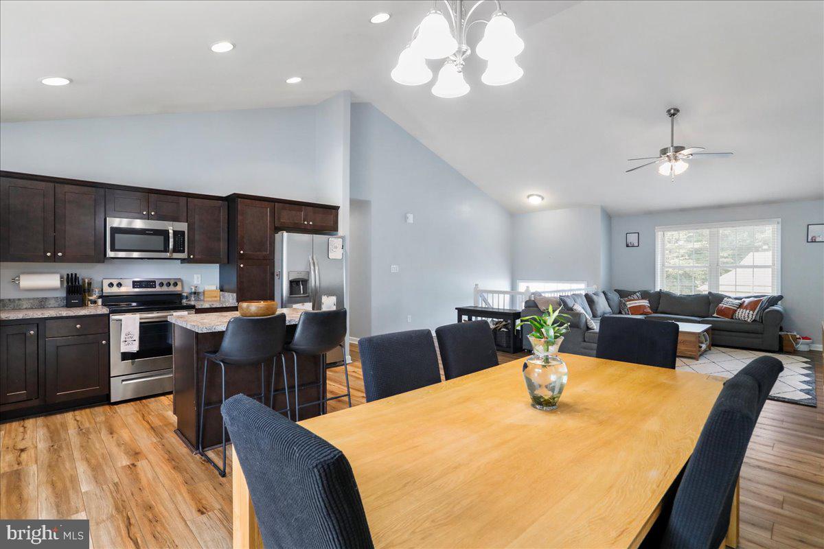 SHADOW RIDGE - Residential