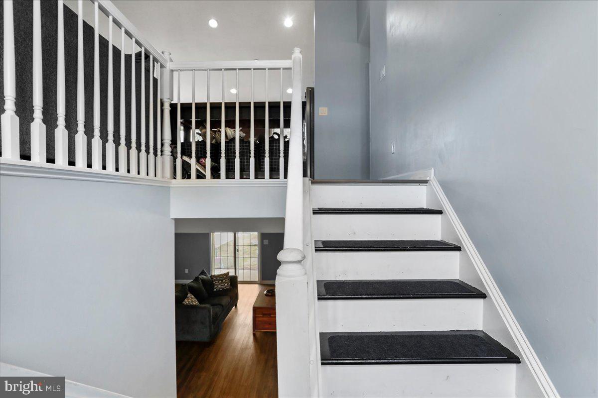 SHADOW RIDGE - Residential