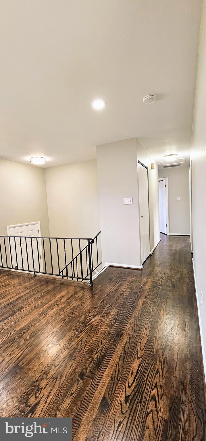 CAPITAL ESTATES - Residential