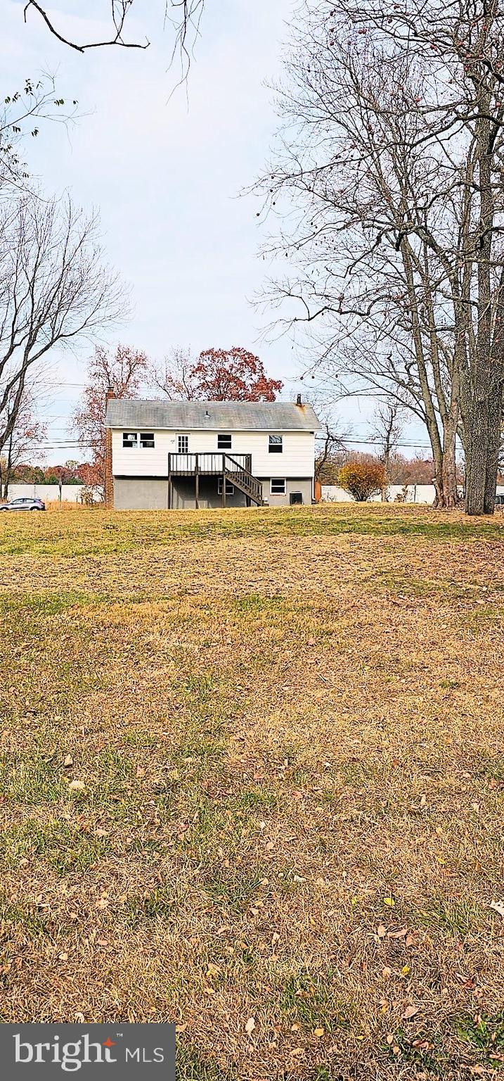 CAPITAL ESTATES - Residential