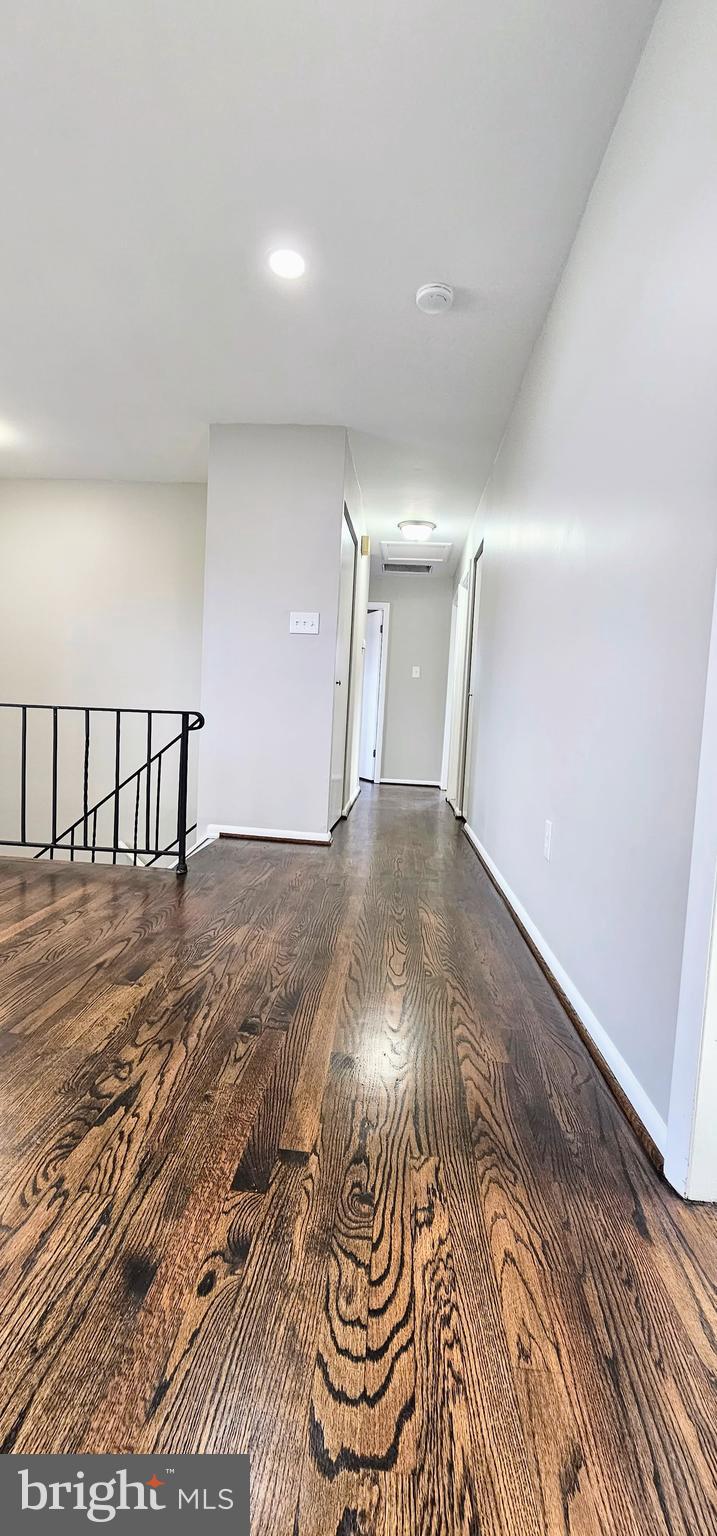 CAPITAL ESTATES - Residential