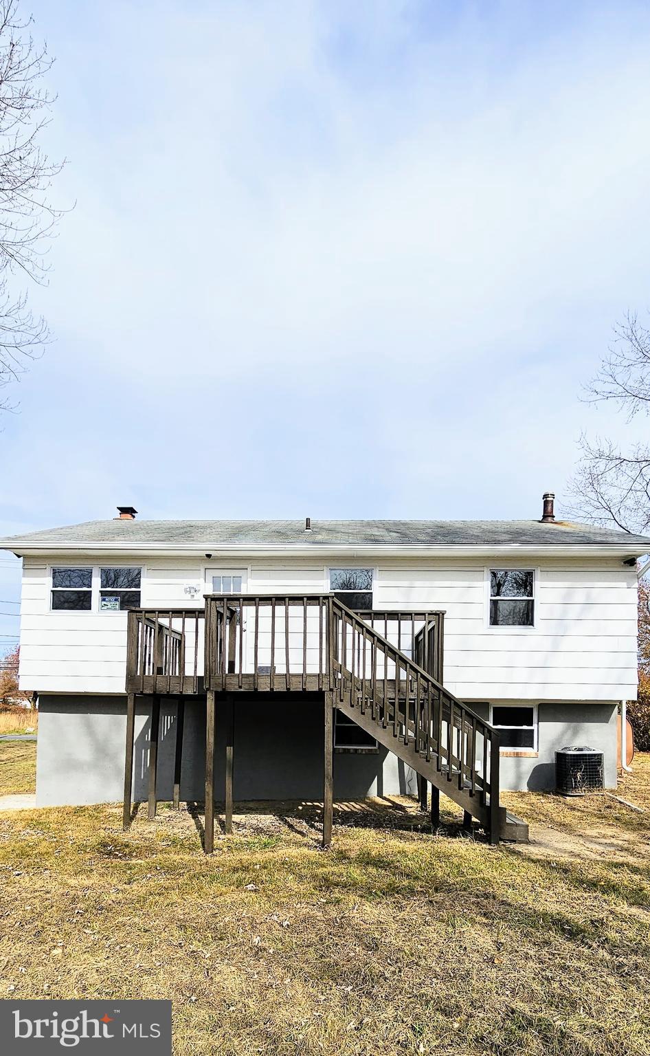 CAPITAL ESTATES - Residential