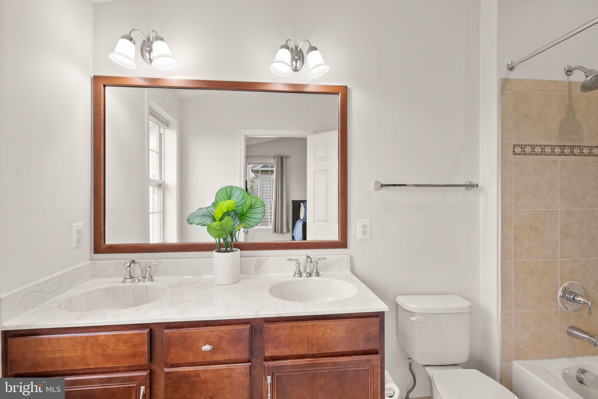 23128 DUNLOP HEIGHTS TERRACE