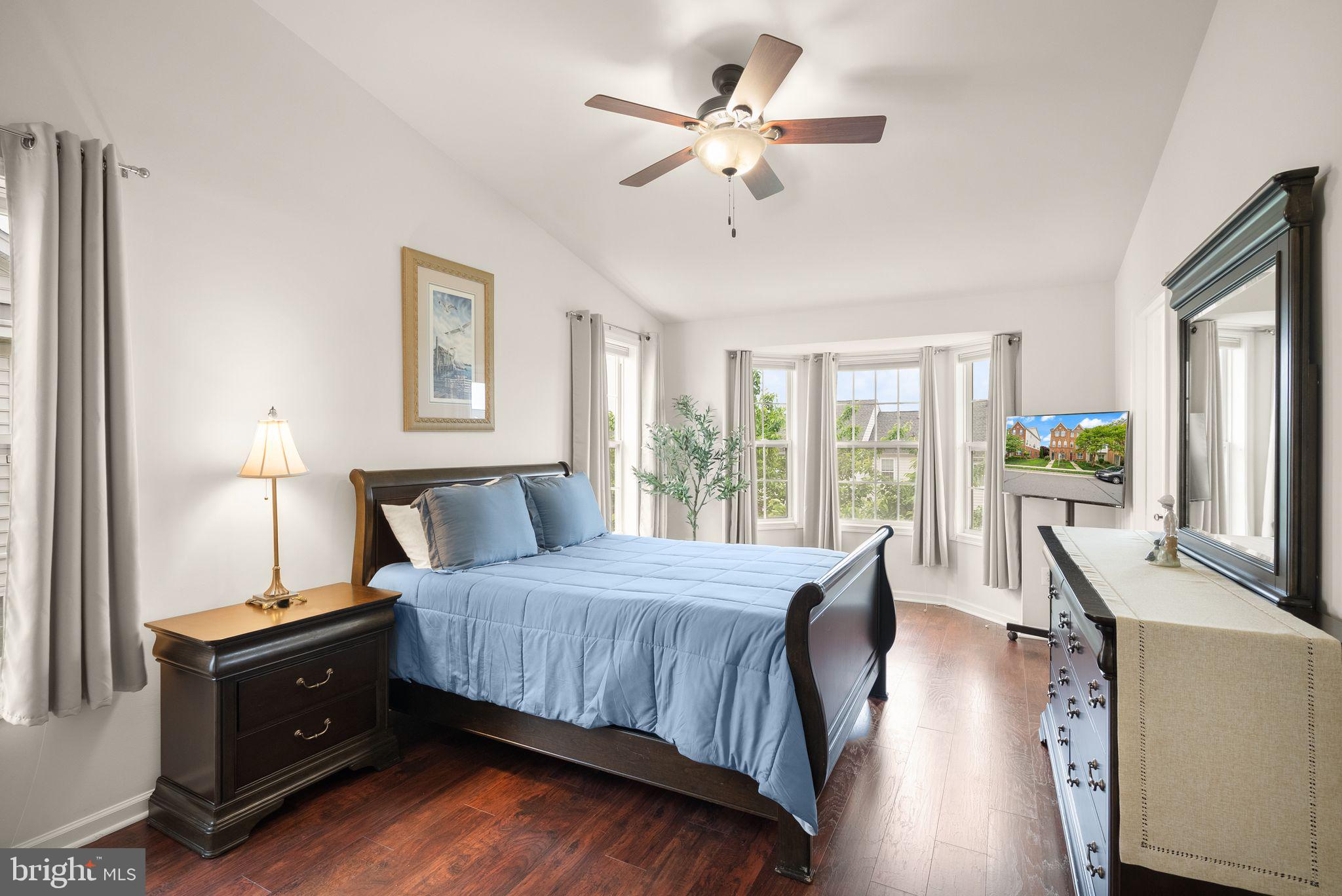 23128 DUNLOP HEIGHTS TERRACE
