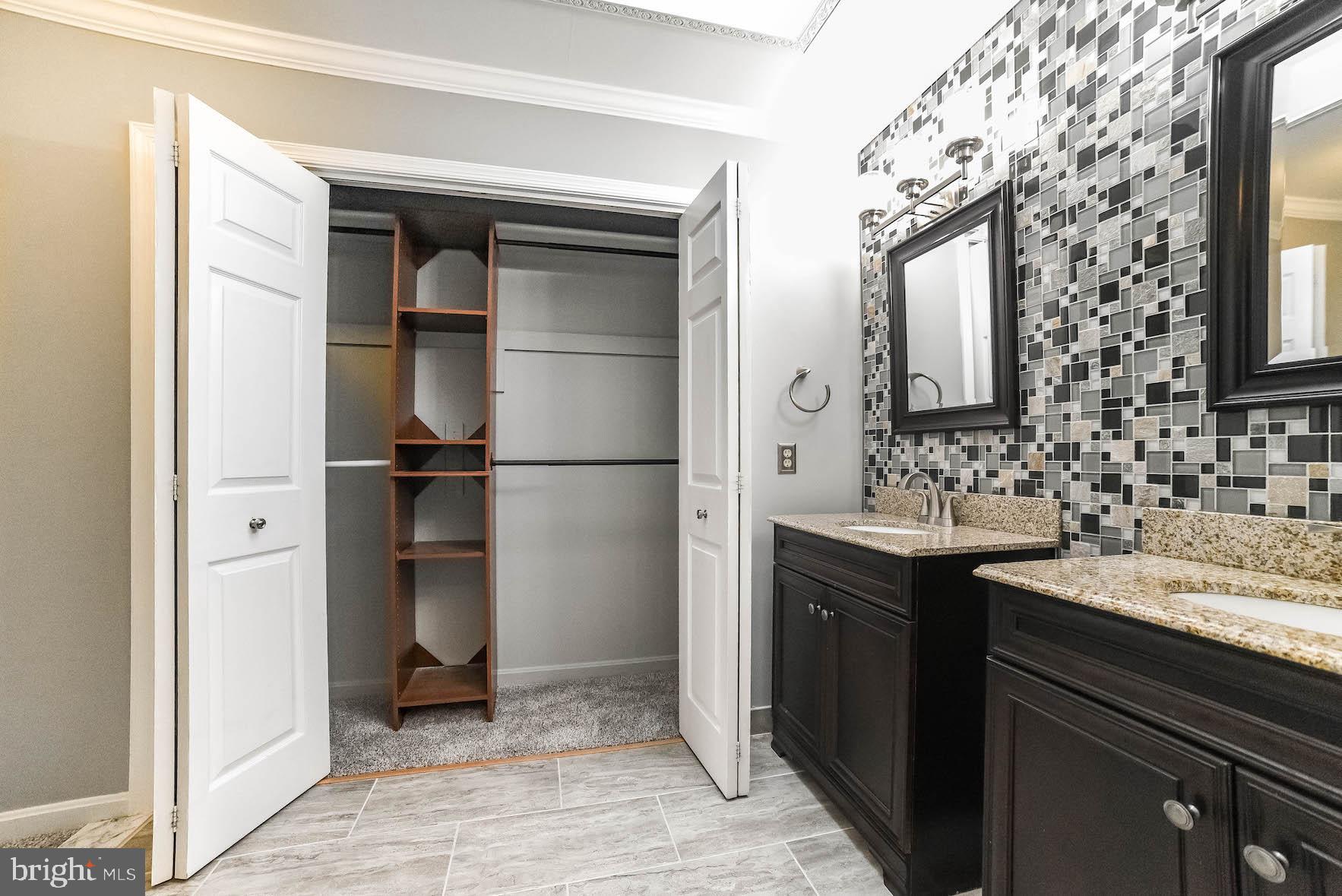 HICKORY RIDGE LA PLATA - Residential