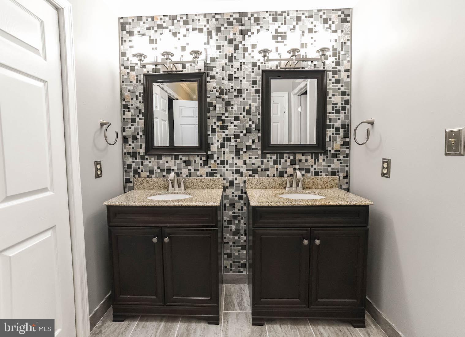 HICKORY RIDGE LA PLATA - Residential