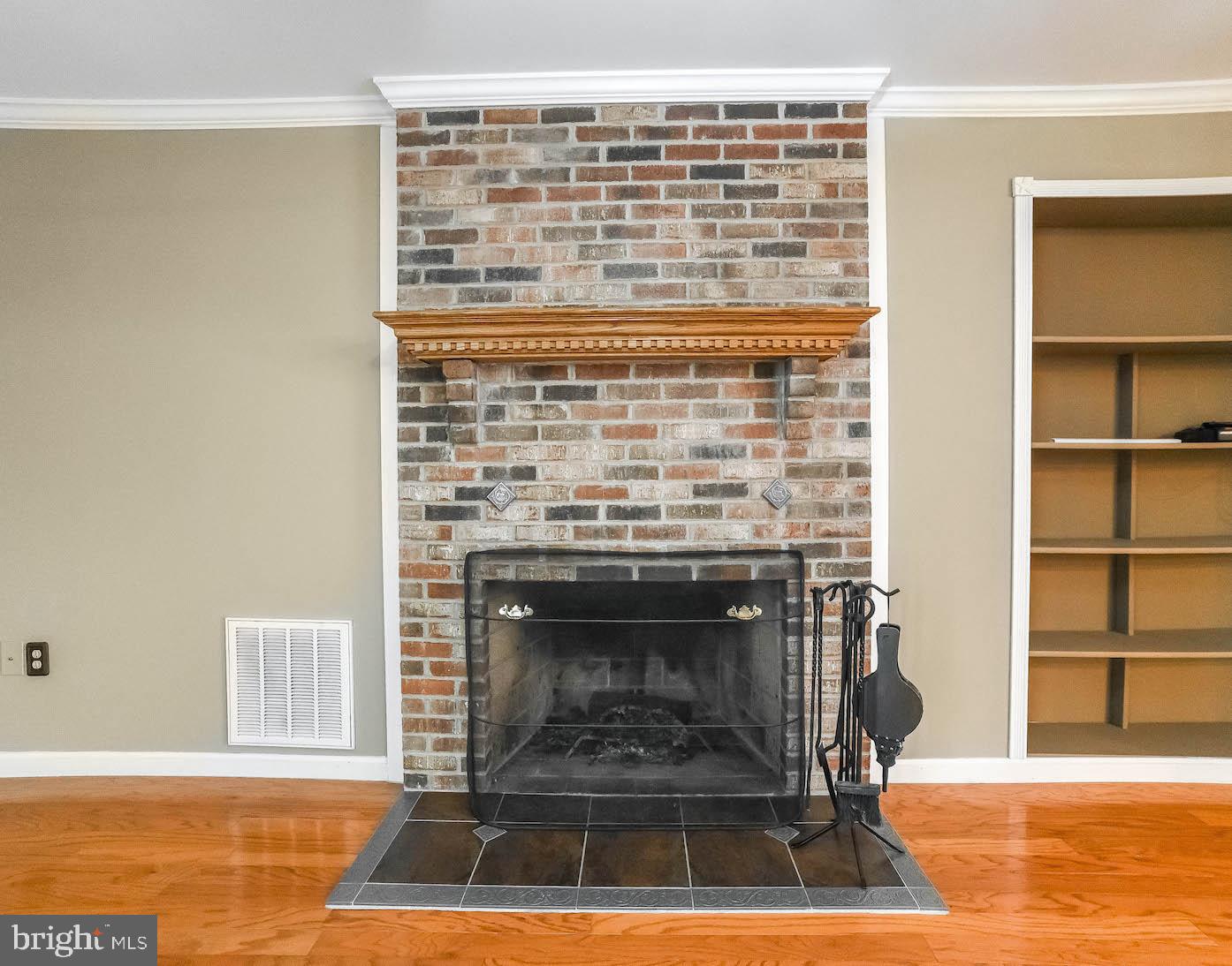 HICKORY RIDGE LA PLATA - Residential