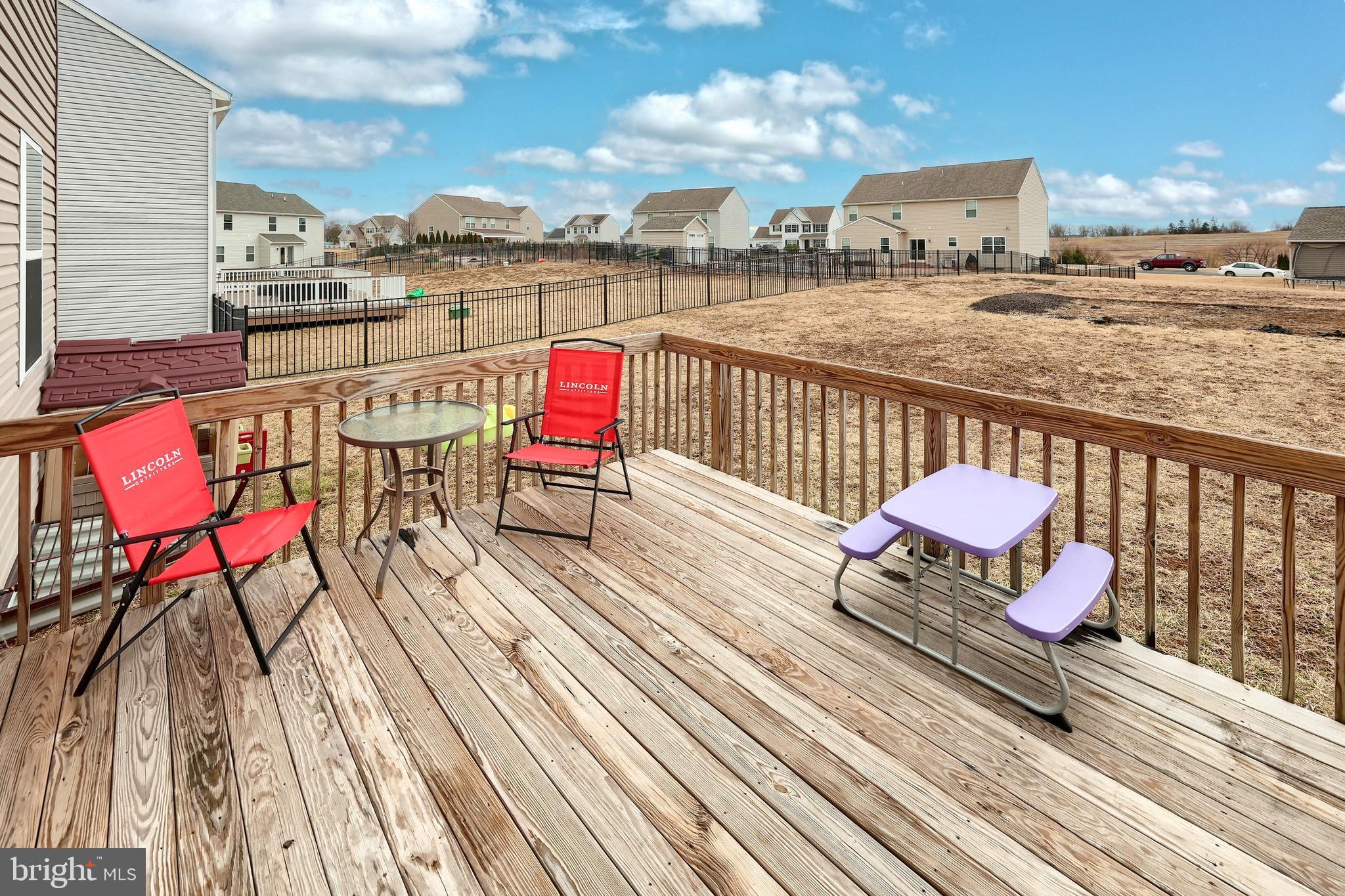 APPLEWOOD - Residential