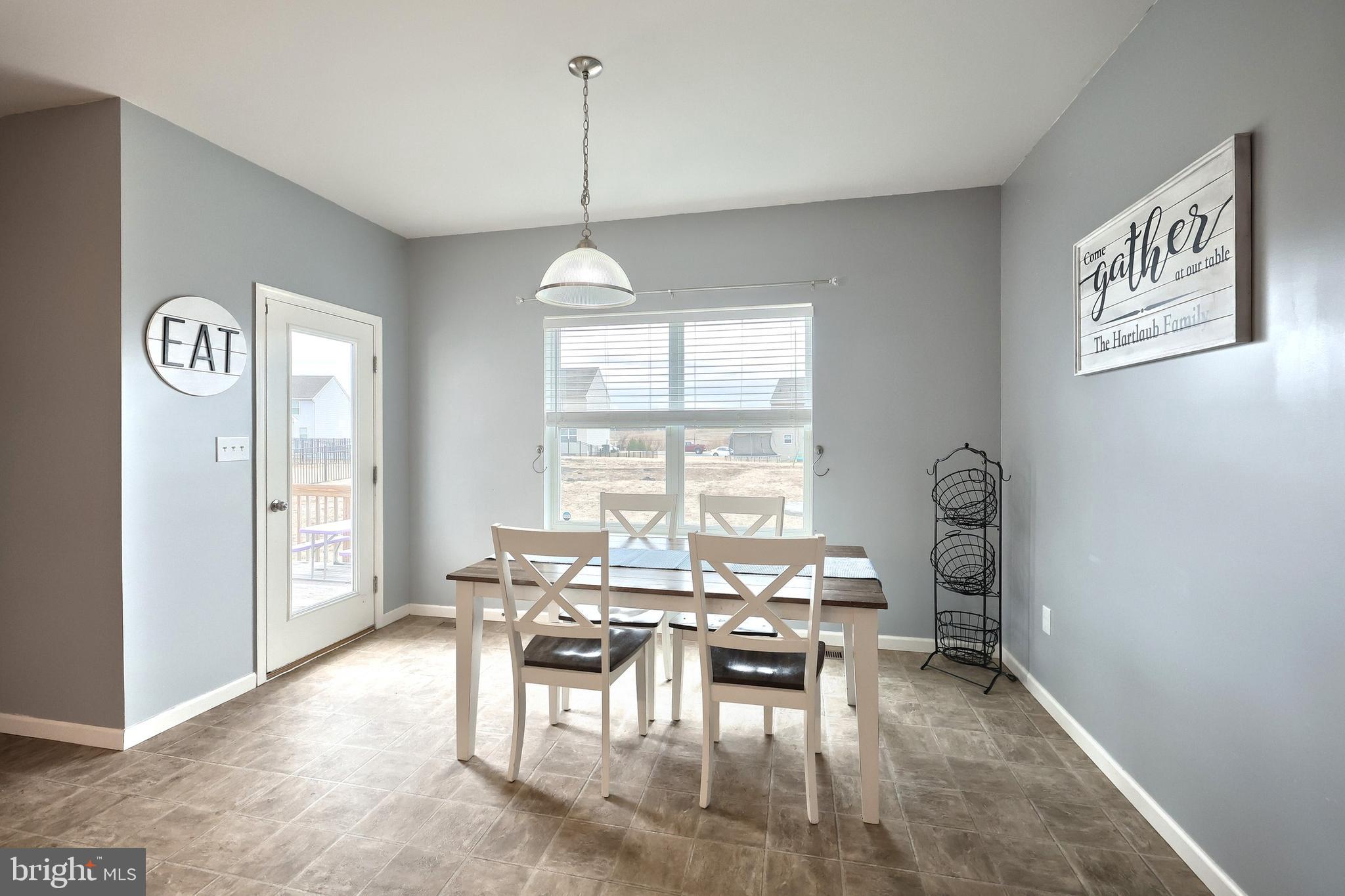 APPLEWOOD - Residential