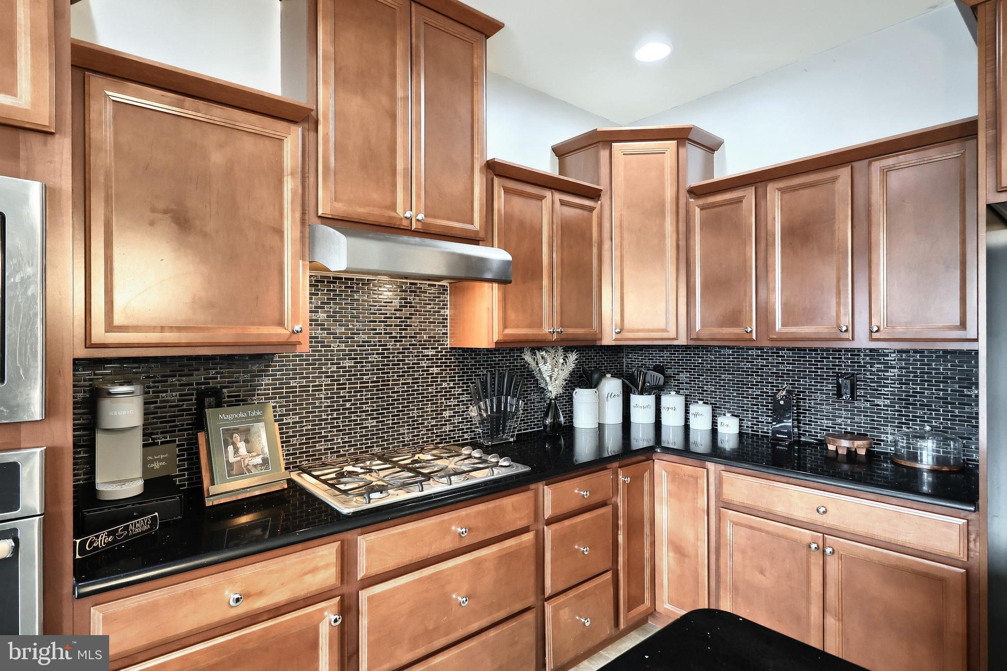 APPLEWOOD - Residential