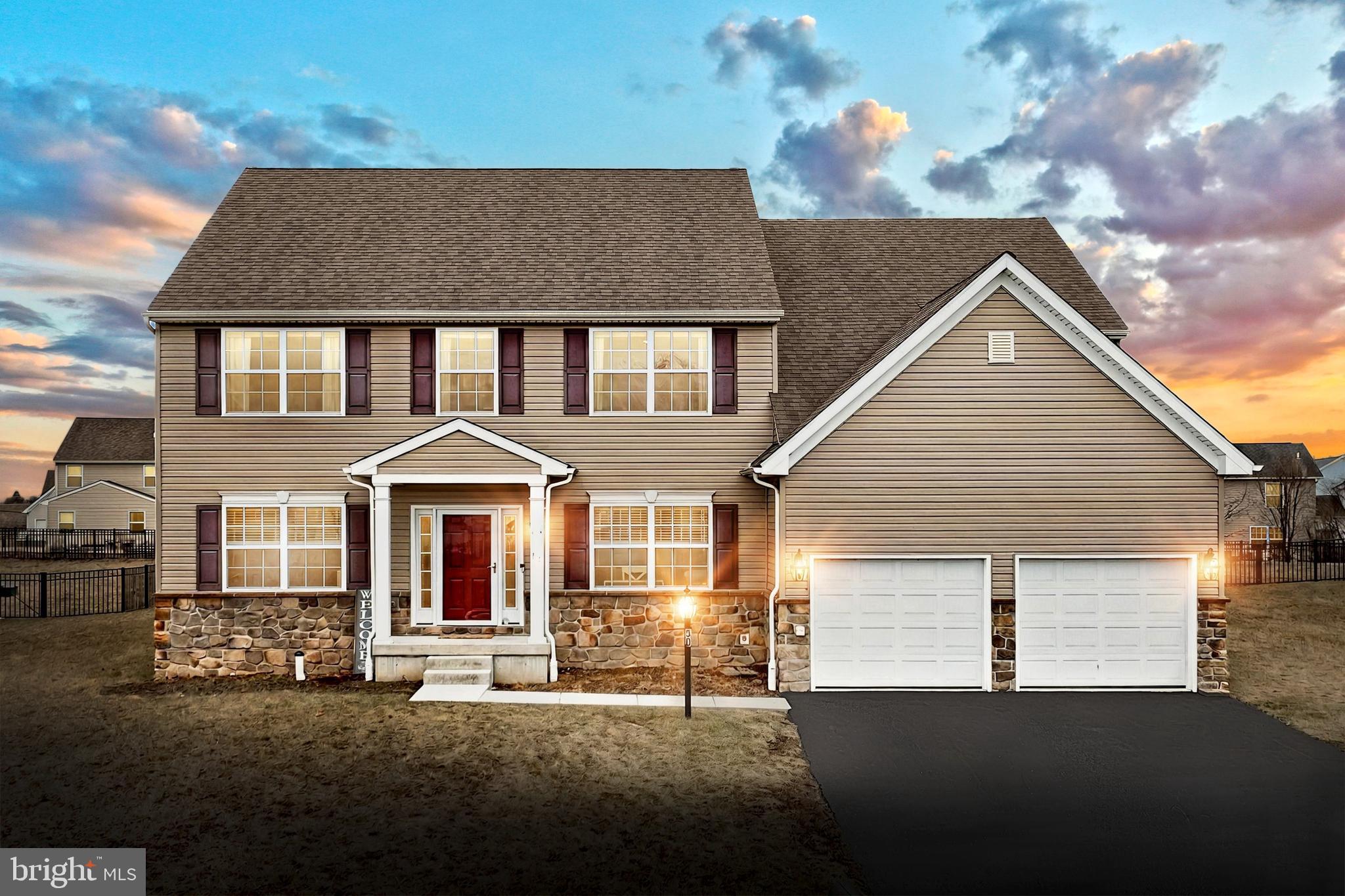 APPLEWOOD - Residential