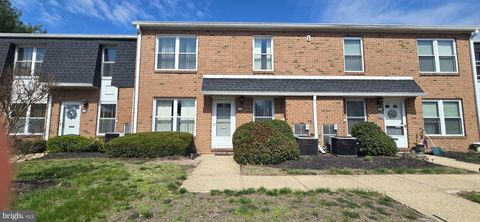 Photo of 1100 Harbour Drive, PALMYRA, NJ 08065 (MLS # NJBL2108532)