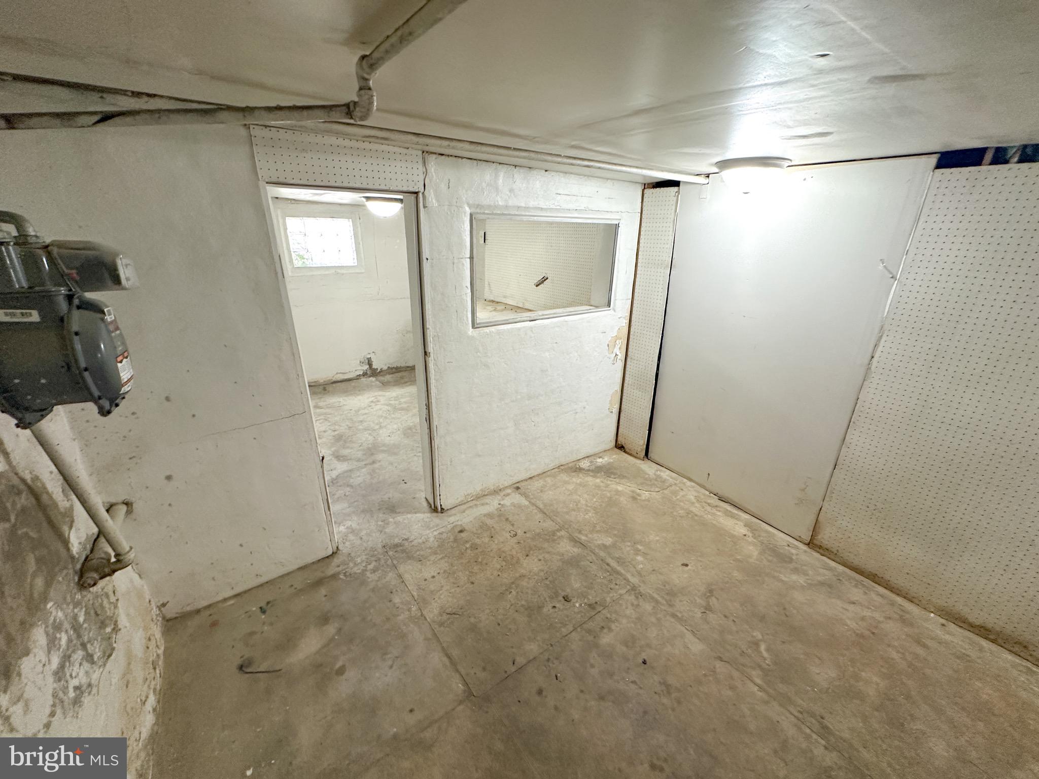 HUNTING PARK - Residential Lease