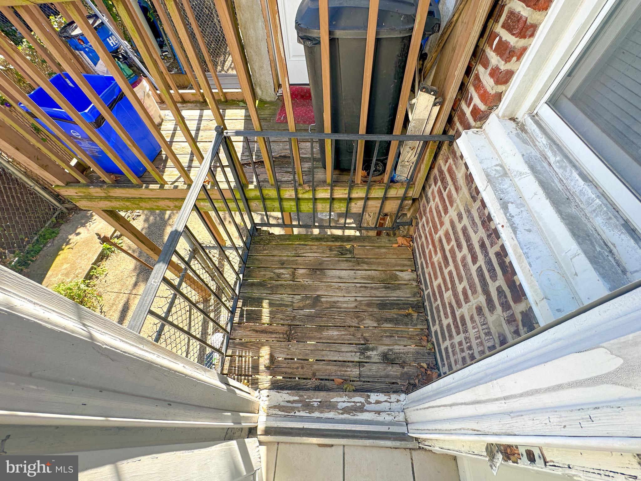 HUNTING PARK - Residential Lease