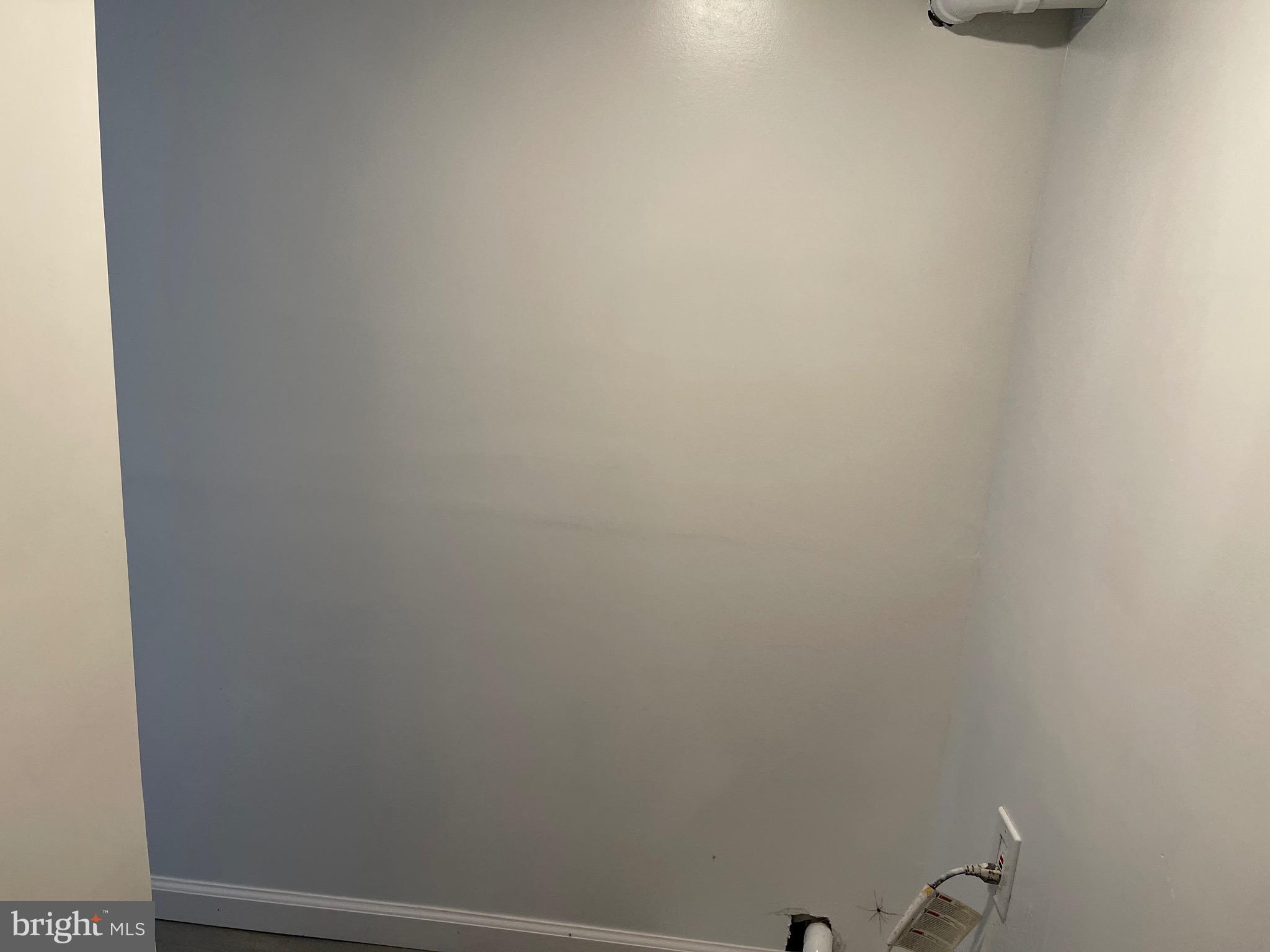 FRIENDLY HILLS - Residential