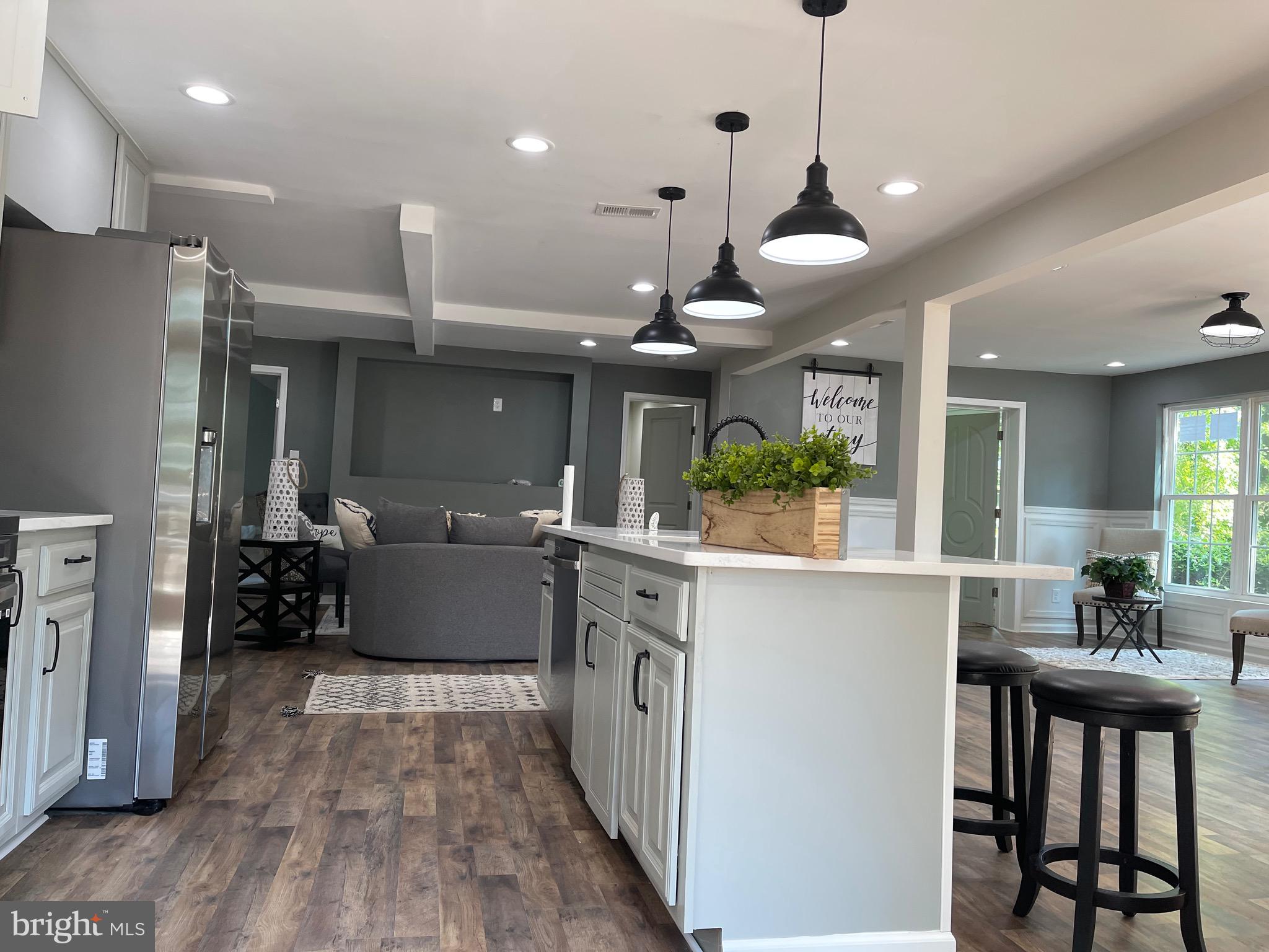 FRIENDLY HILLS - Residential