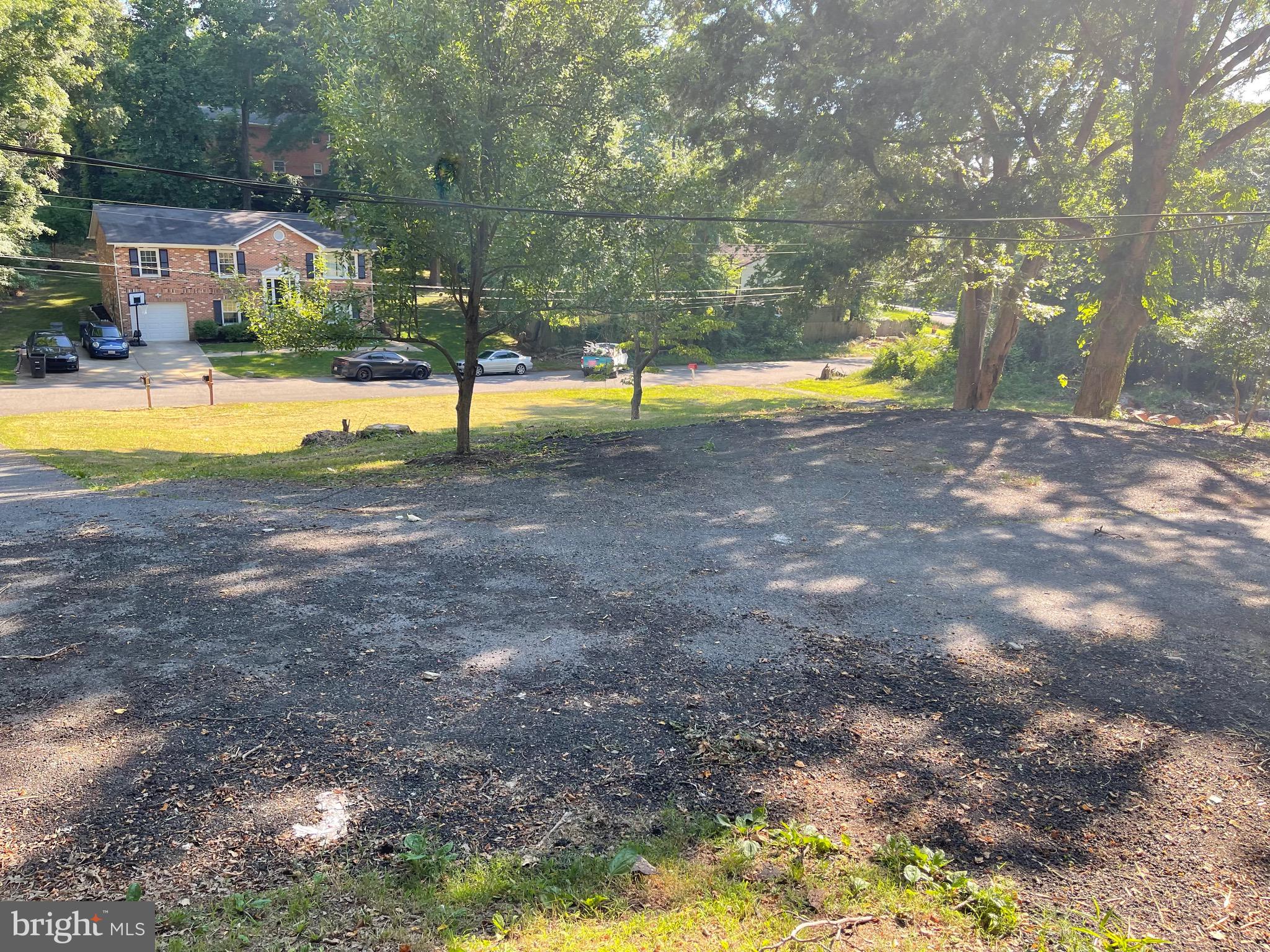 FRIENDLY HILLS - Residential