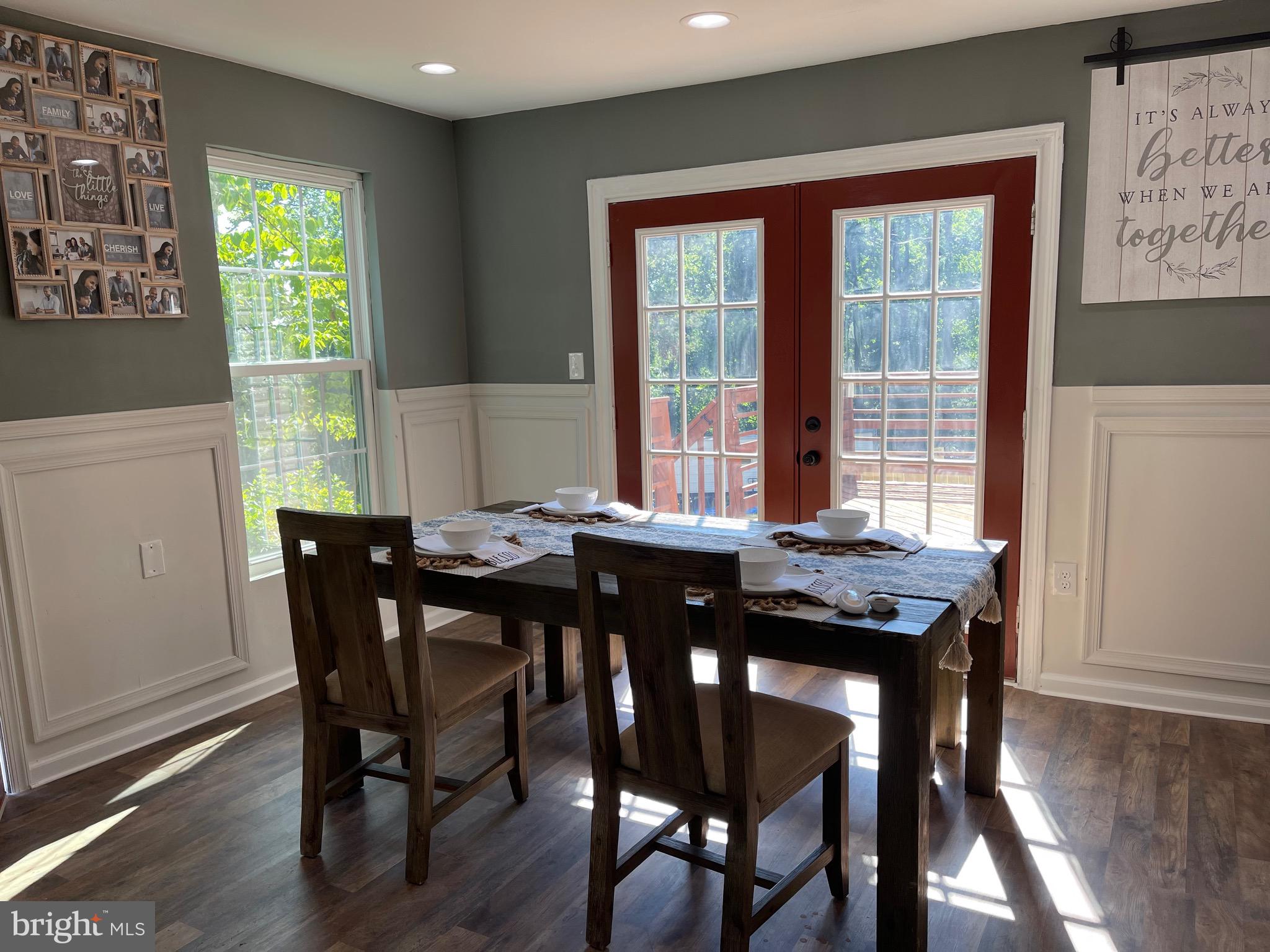 FRIENDLY HILLS - Residential