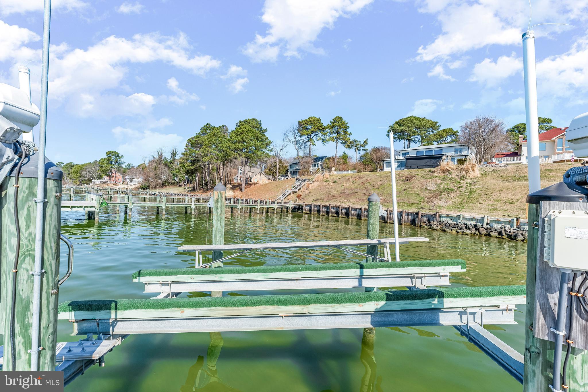 DRUM POINT - Residential