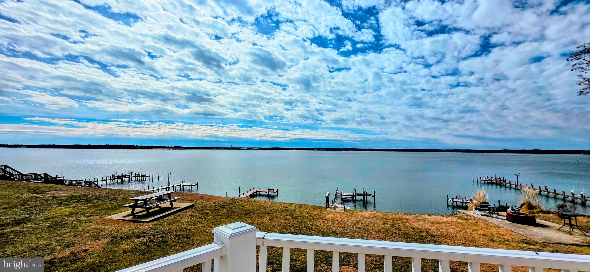 DRUM POINT - Residential