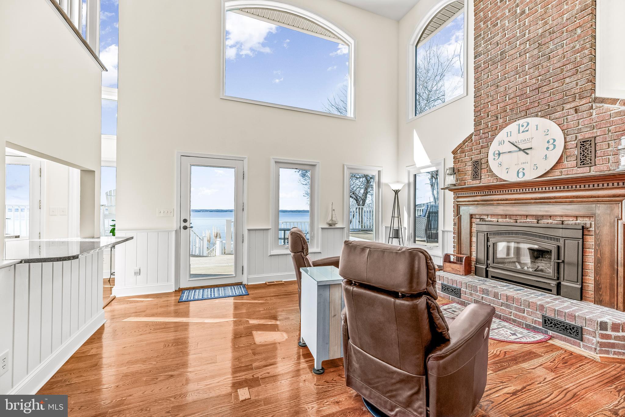 DRUM POINT - Residential