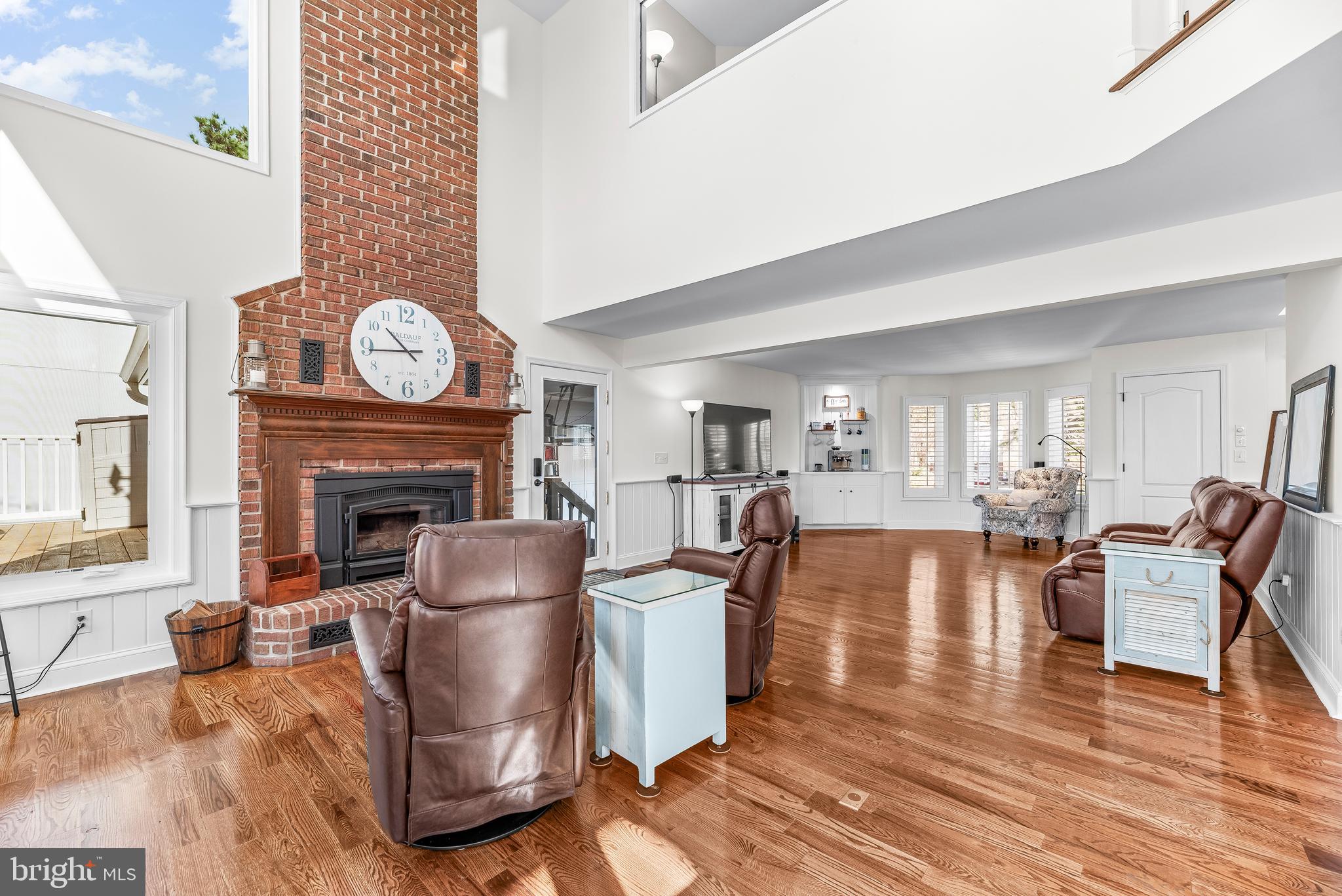 DRUM POINT - Residential