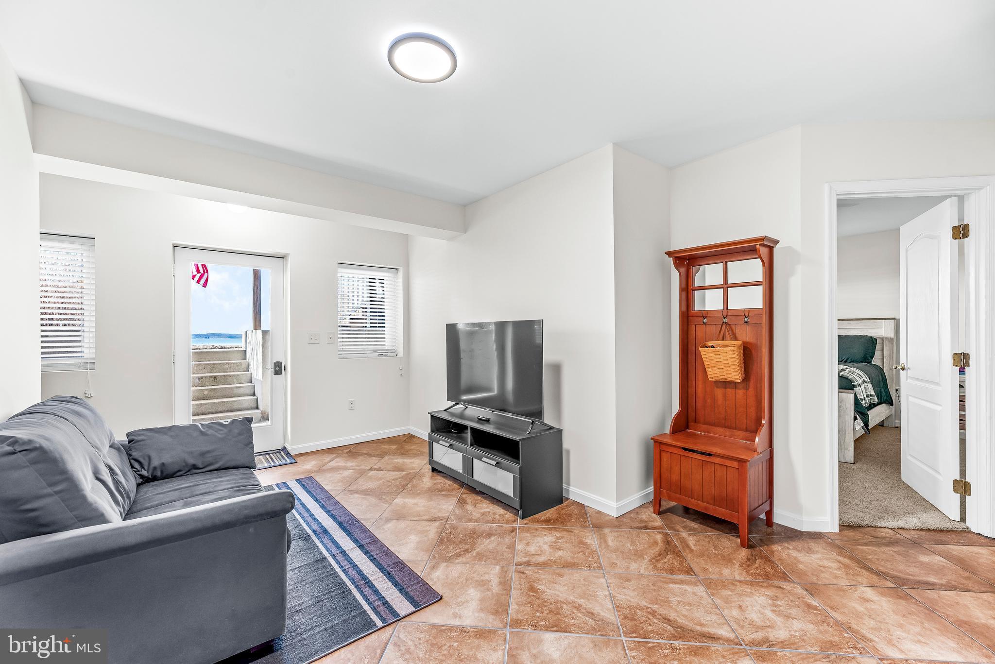 DRUM POINT - Residential