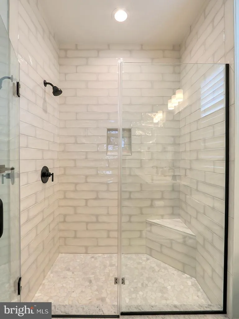 Lewes, Delaware 19958, United States, 7 Bedrooms Bedrooms, ,8 BathroomsBathrooms,Residential,Coming Soon,194232