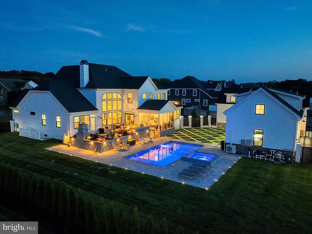 Lewes, Delaware 19958, United States, 7 Bedrooms Bedrooms, ,8 BathroomsBathrooms,Residential,Coming Soon,194232