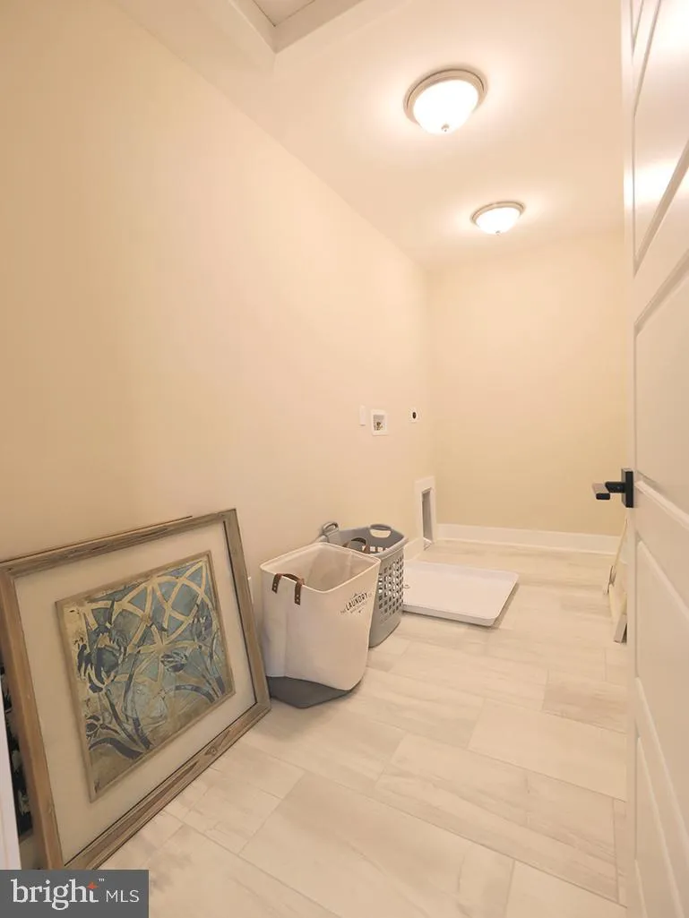 Lewes, Delaware 19958, United States, 7 Bedrooms Bedrooms, ,8 BathroomsBathrooms,Residential,Coming Soon,194232