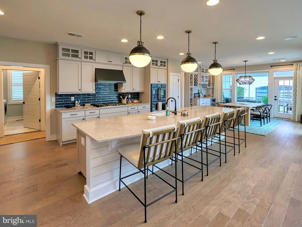 Lewes, Delaware 19958, United States, 7 Bedrooms Bedrooms, ,8 BathroomsBathrooms,Residential,Coming Soon,194232