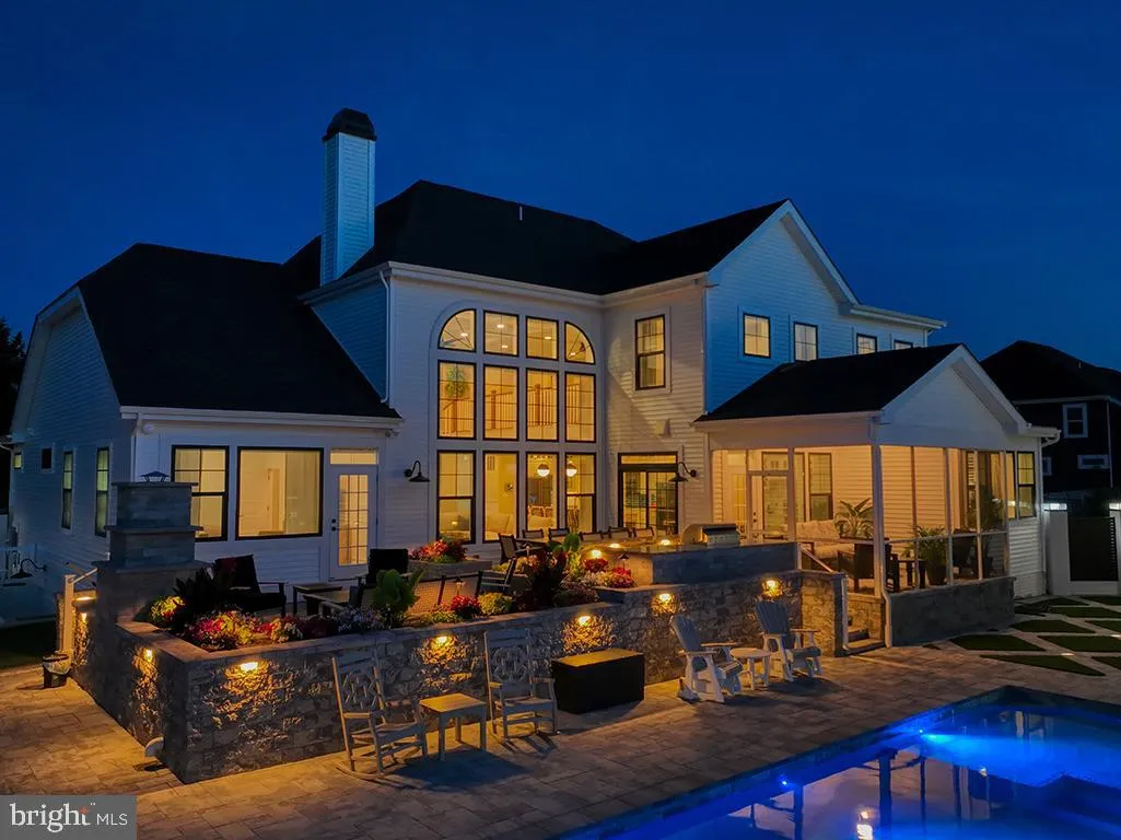 Lewes, Delaware 19958, United States, 7 Bedrooms Bedrooms, ,8 BathroomsBathrooms,Residential,Coming Soon,194232